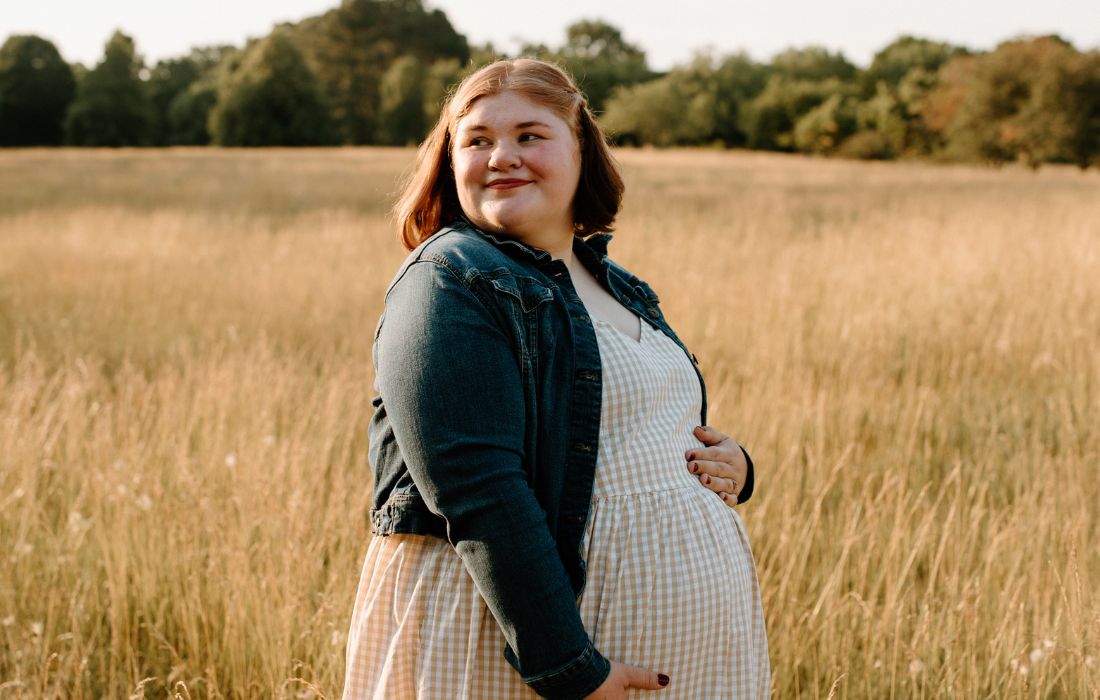 plus size woman having a Plus Size Twin Pregnancy